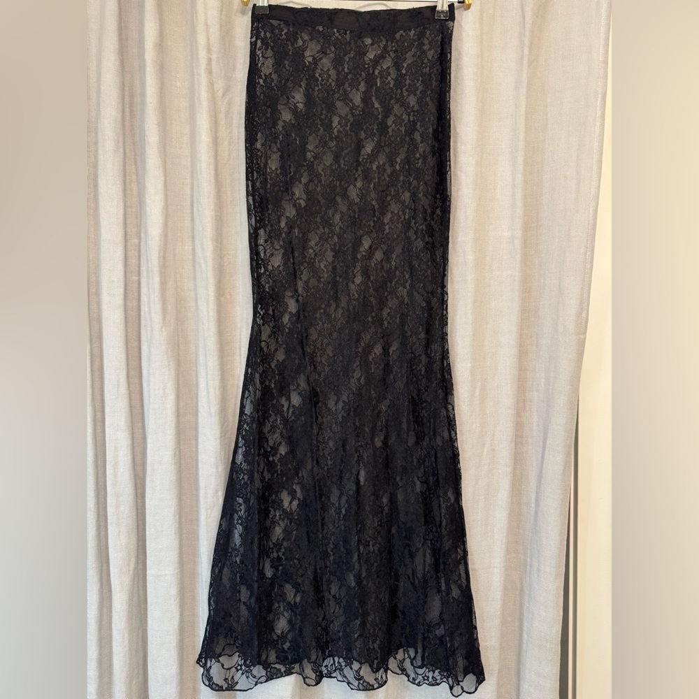 Boohoo Lace Maxi Column Skirt - Sz 2 - Picture 4 of 8